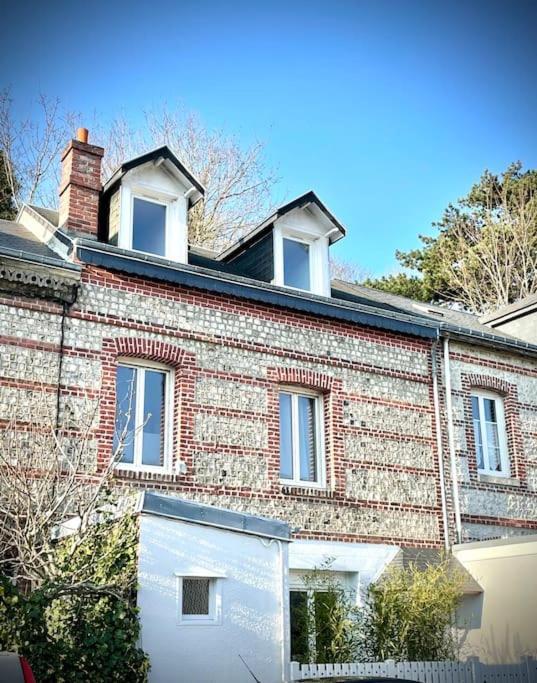 Etretat: Agreable Maison De Holiday home Etretat